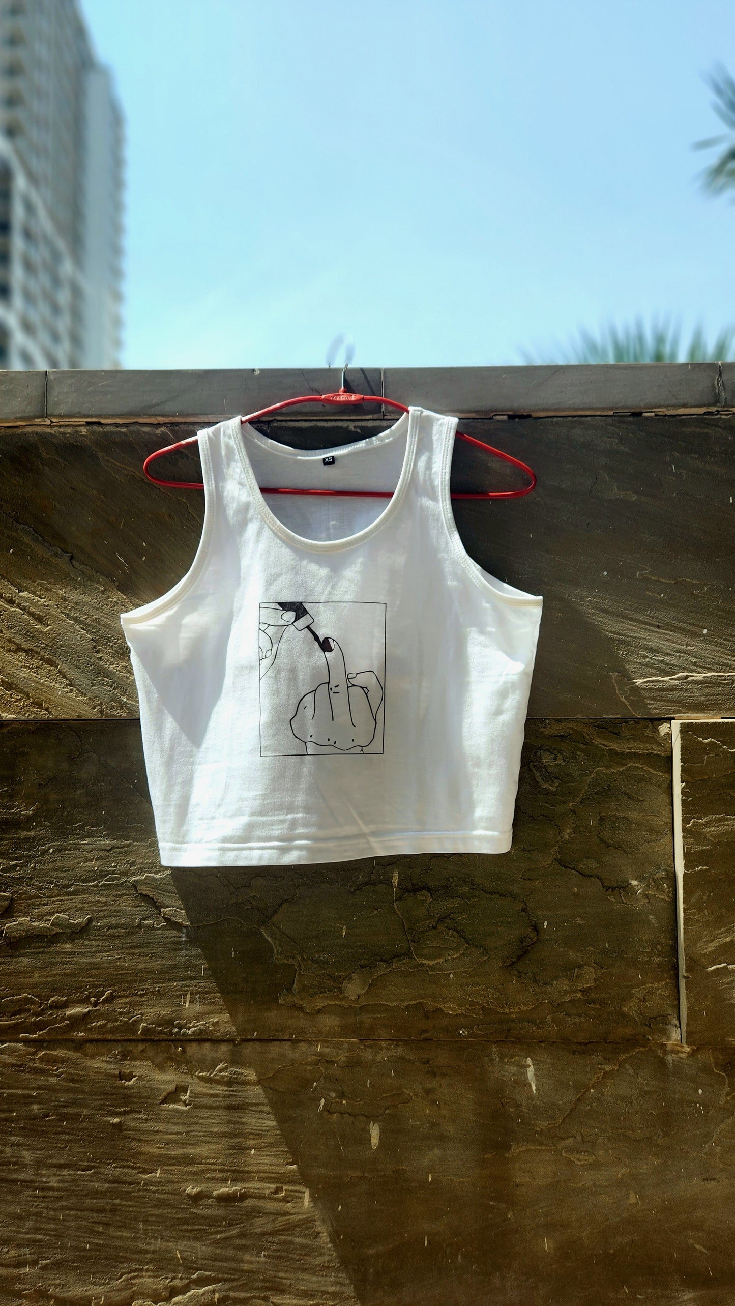 Outline doodle print Crop Tank Top