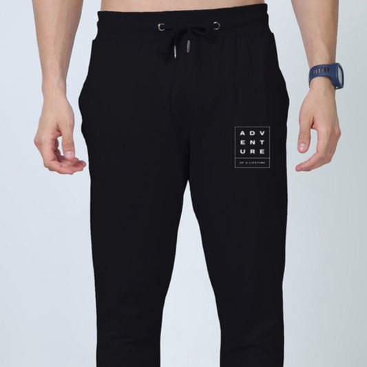 'Adventure' puff print black Joggers