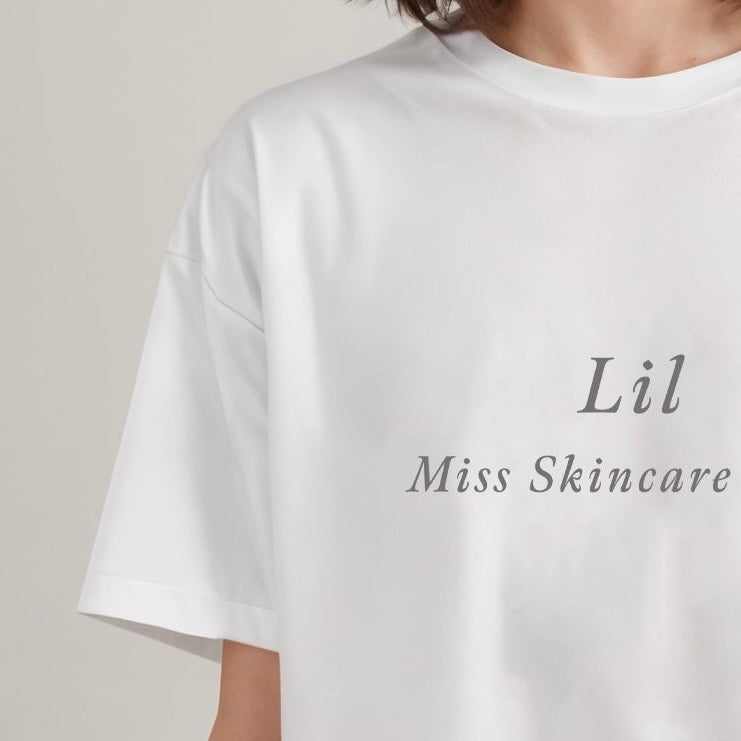 'Lil Miss Skincare girlie' T-Shirt