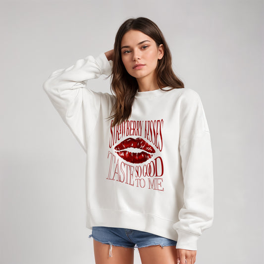 'Strawberry Kisses' Oversized Sweatshirt