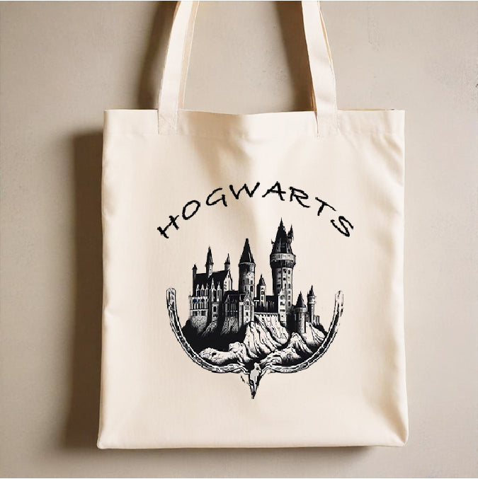 'Hogwarts' Tote Bag