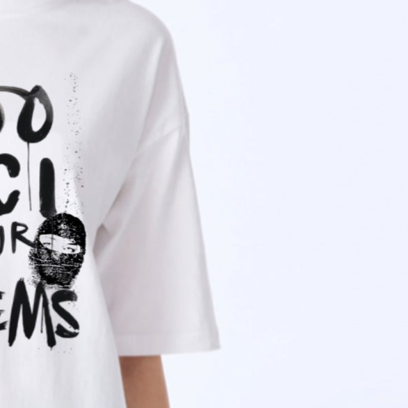 'Too Gucci for your problems' Oversized T-Shirt