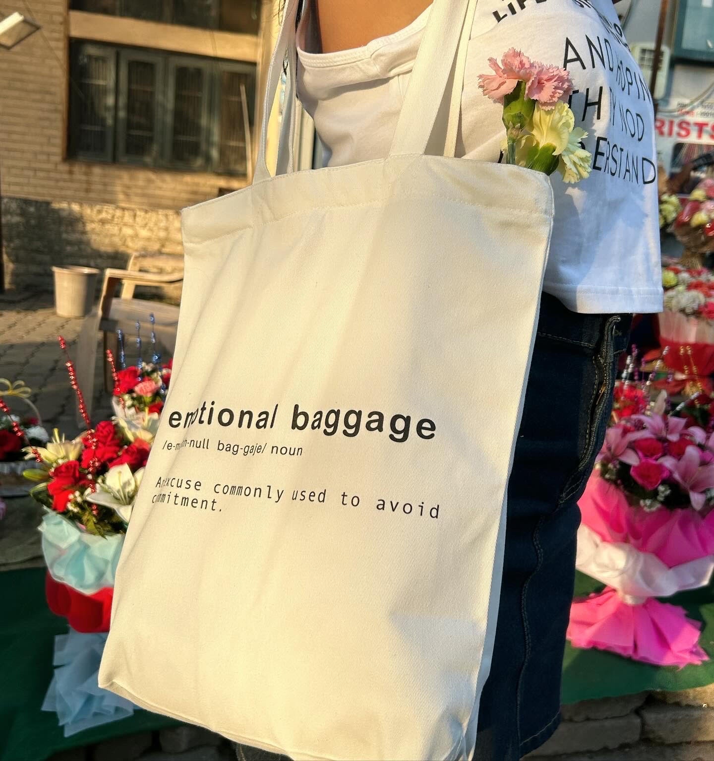 'Emotional Baggage' custom print Tote-Bag